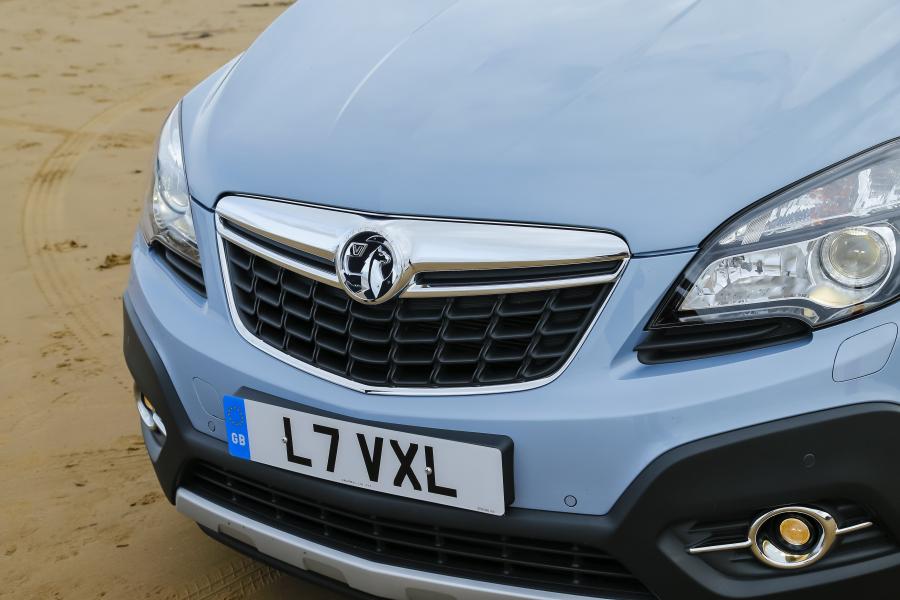  Vauxhall Mokka 2012 года  (фото 92 из 365)
